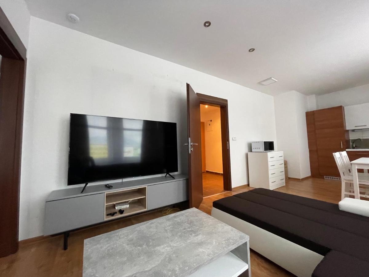2 Room Apartment - Apartmany Chopok Liptovský Mikuláš 외부 사진